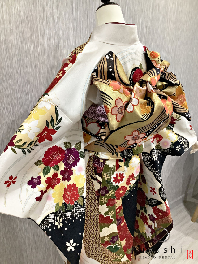 振袖 クワシ着物レンタル 品番８０００６